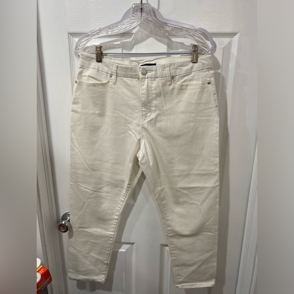 Bandolino womens smooth operator crop jeans size 14, off white, good condition